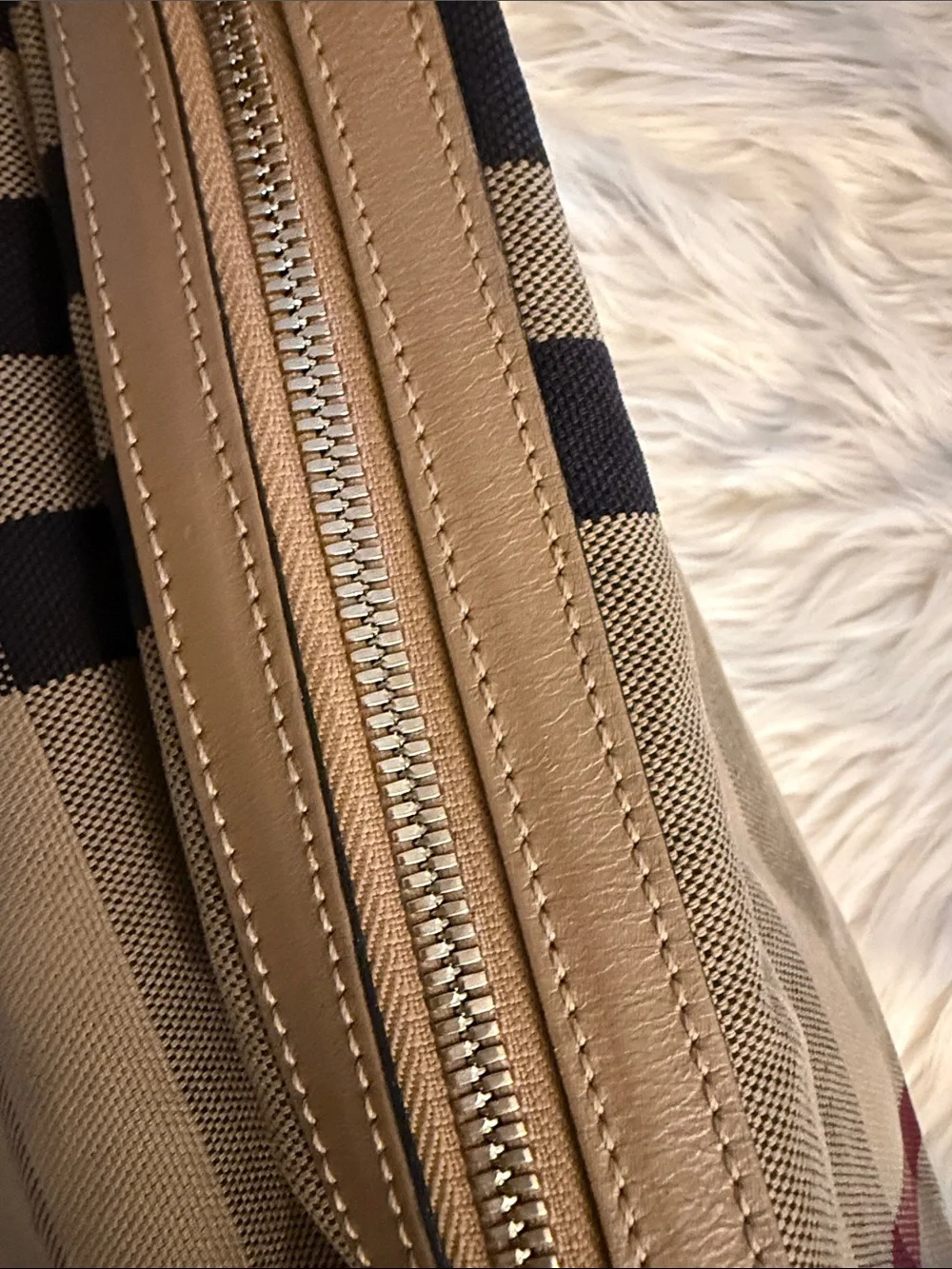 Vintage Classic Plaid Shoulder Bag in Beige and Black🔥